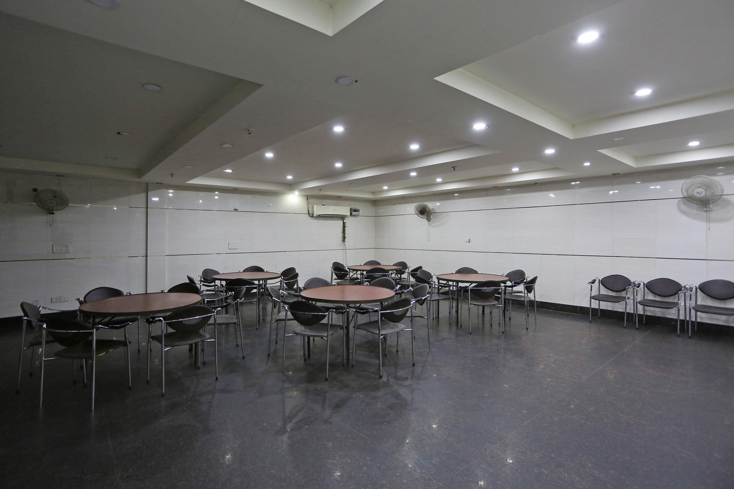 Oyo 337 Hotel Anand Delhi (National Capital Territory of India) Exterior foto